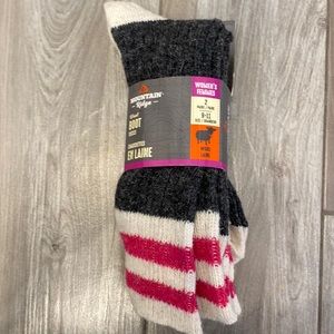 NWT Mountain Ridge Boot Socks Wool